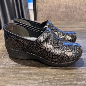 Dansko XP Professional Fossil
floral iridescent holographic print Women's Clogs